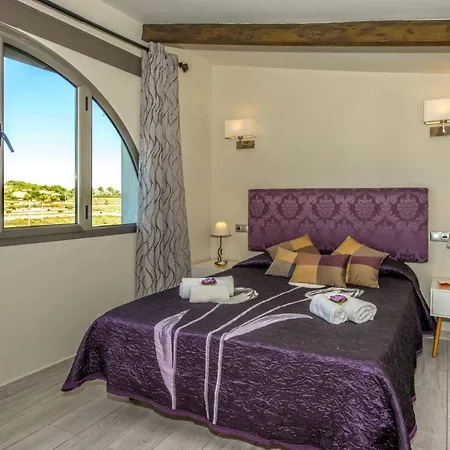 Tosca By ヴィラ テウラーダ